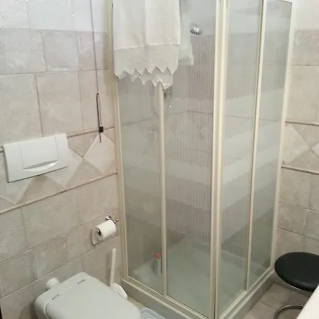 Genny Bed & Breakfast 3*