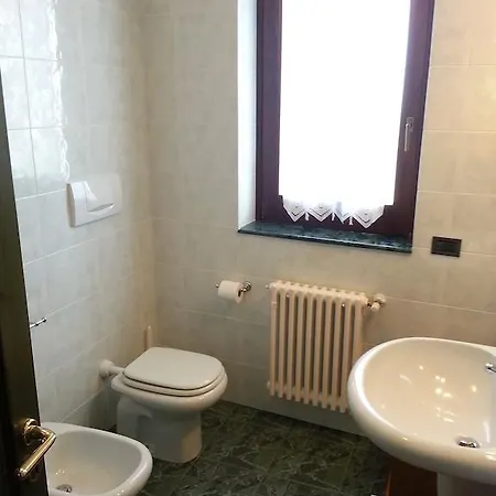 ベッド・アンド・ブレックファスト Genny アルタムラ