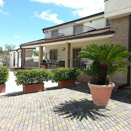 Genny Bed & Breakfast 3*
