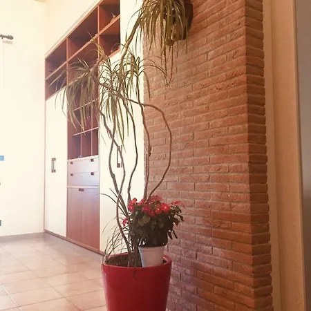 לינה וארוחת בוקר Genny 4*