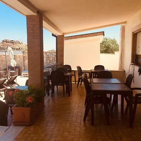 ベッド・アンド・ブレックファスト Genny 4*